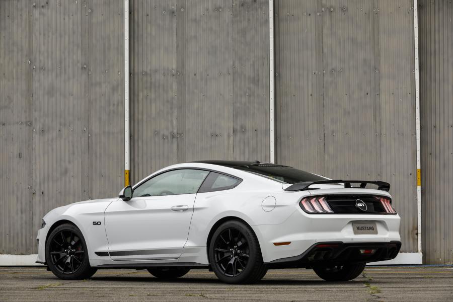  Ford Mustang GT Black Shadow 2019 года  (LA) (фото 18 из 40)